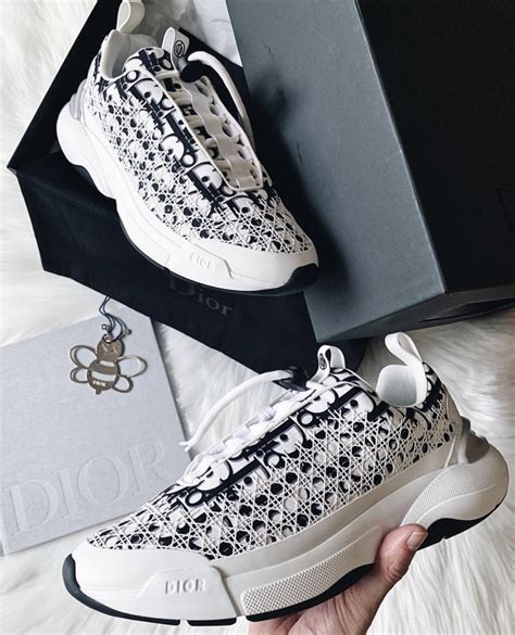 cost of dior shoes